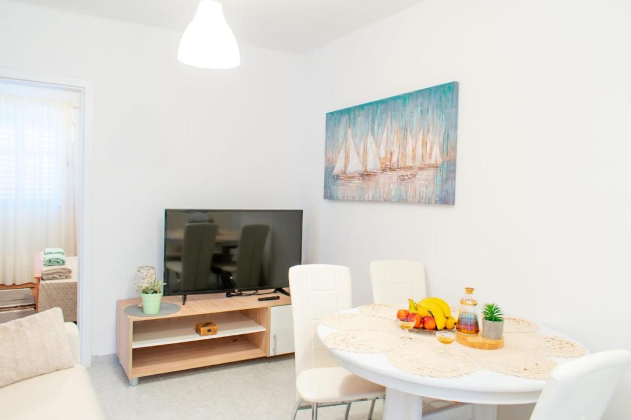 Apartman Karmen Kaštela エクステリア 写真