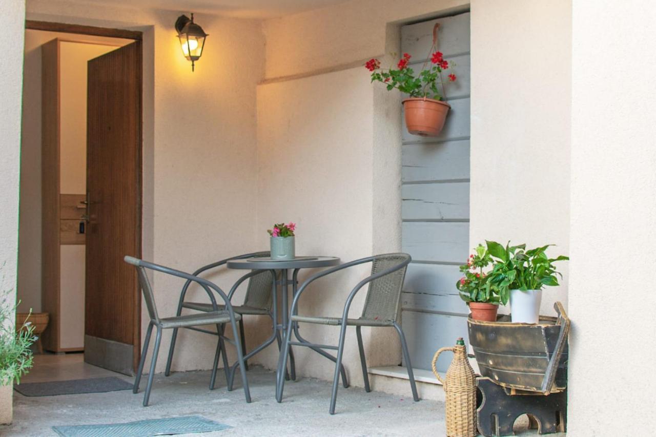Apartman Karmen Kaštela エクステリア 写真